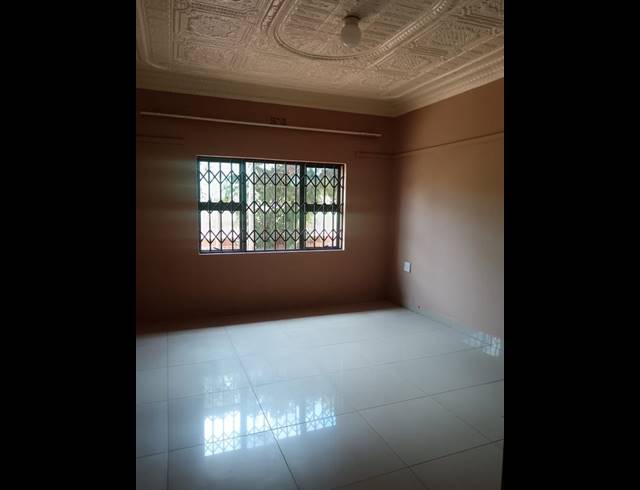 3 BEDROOM PROPERTY TO RENT IN FLORIDA